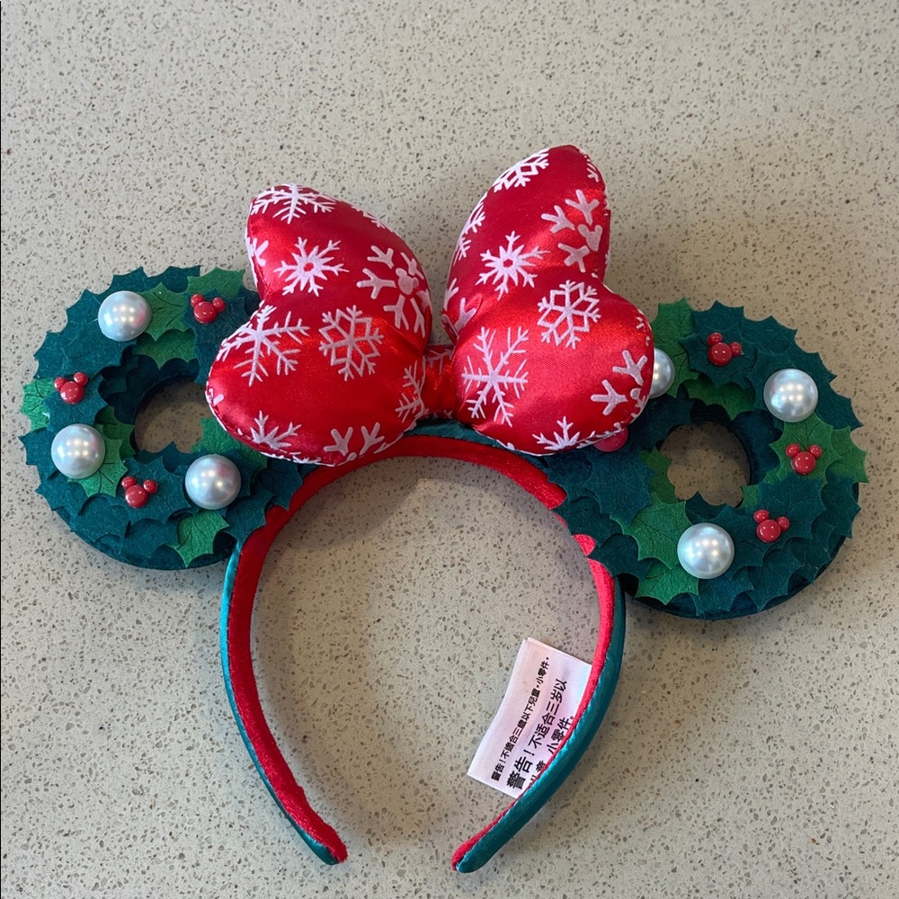 DISNEYLAND CHRISTMAS EARS